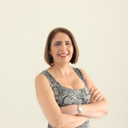 Brazilian Portuguese Language - Teacher Mary